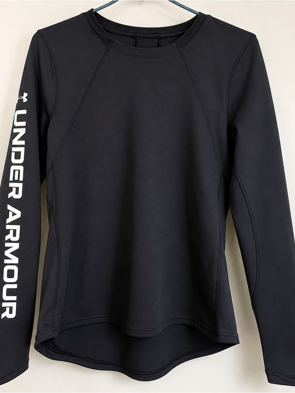 Under Armour ColdGear Black Long Sleeve Athletic Shirt M